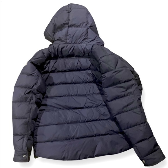 Moncler - Picture 2 of 6